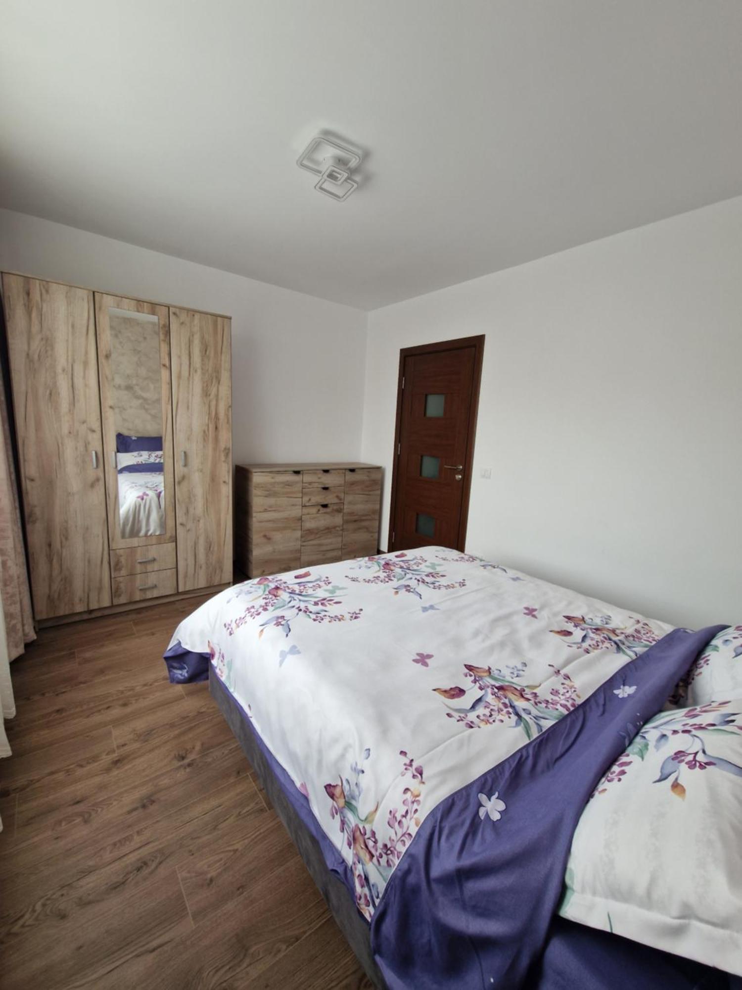 Downtown Apartment Râmnicu Vâlcea Exteriér fotografie